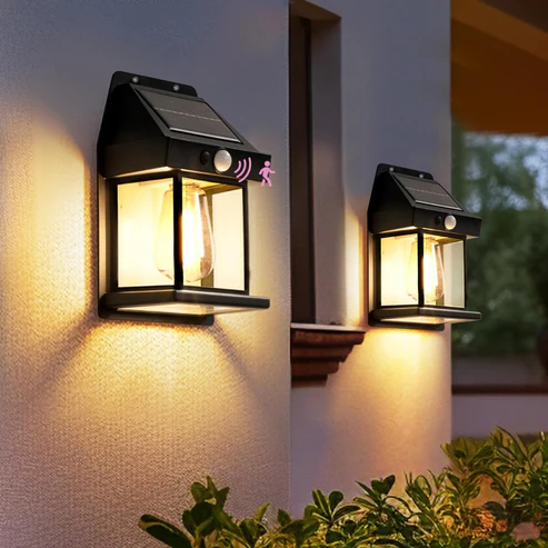 Lámpara Solar de Pared        3 X 1